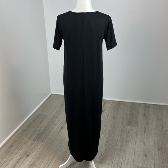 Round Neck Short Sleeve Midi Dress - Black Size Small - Picture 4 of 8